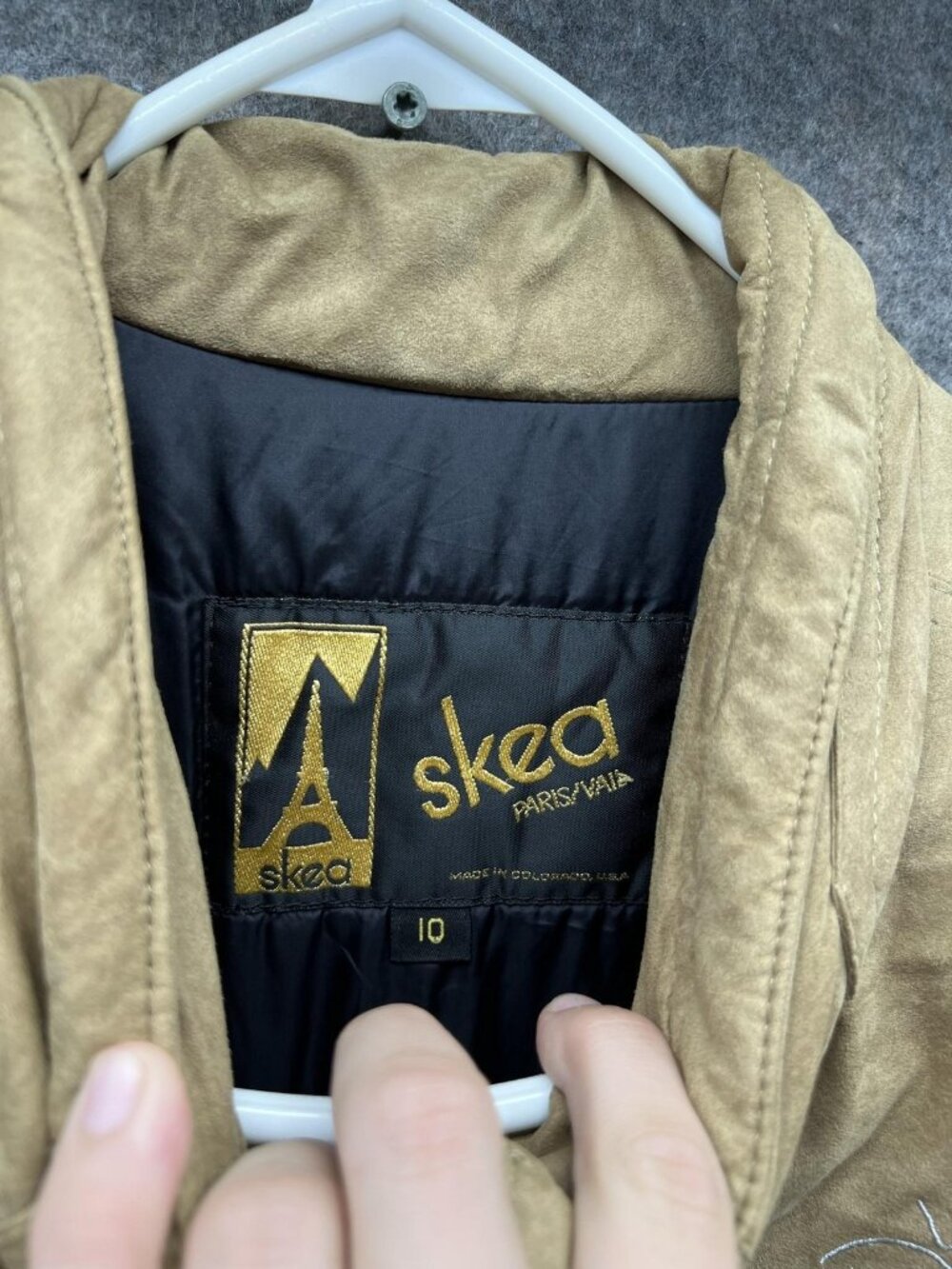 Vintage Skea Ski Suit Womens 10 Beige Black One Piece Snowsuit USA Embroidered - Picture 6 of 12